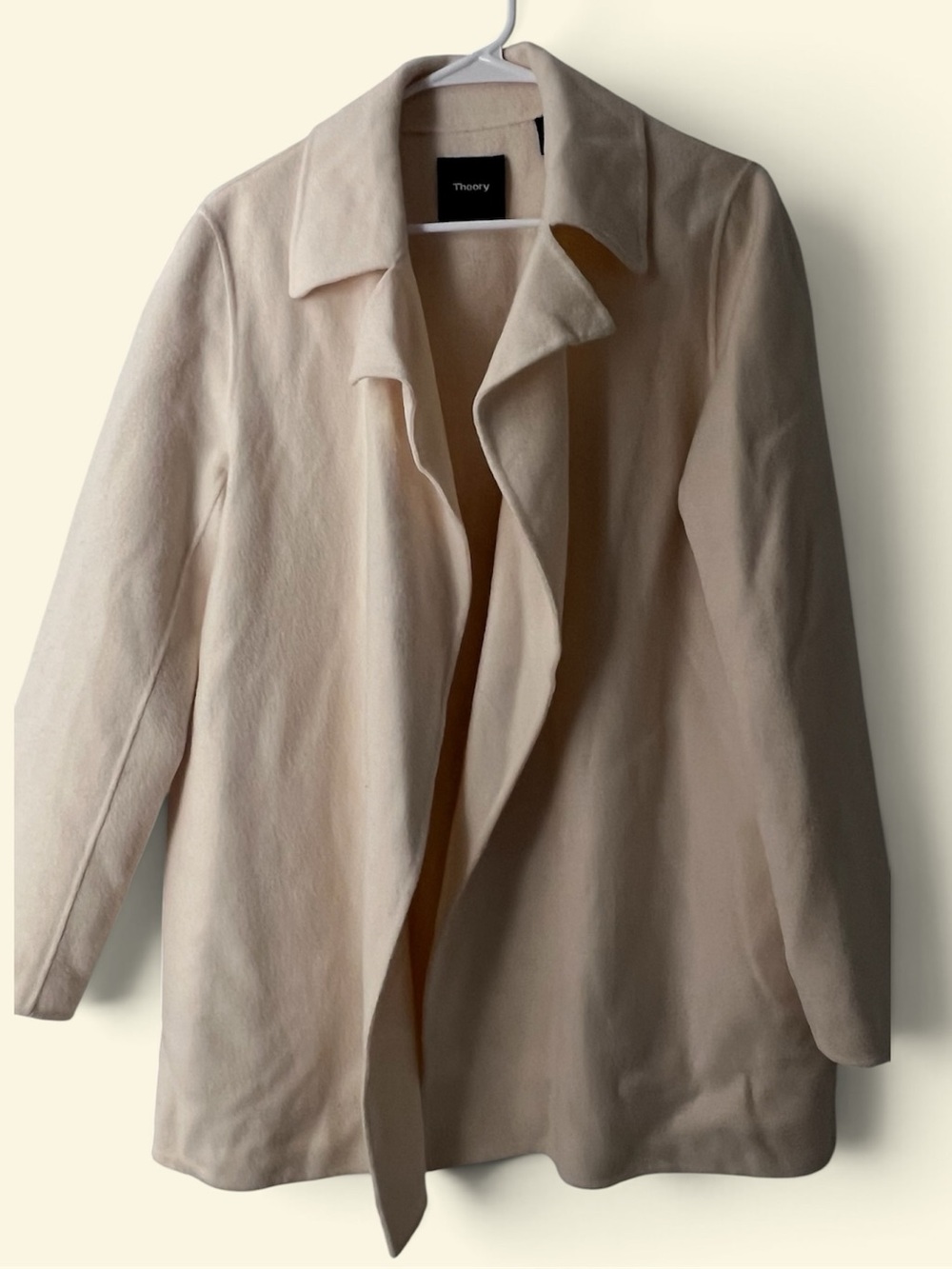 Theory Pale Cream Open-Front Trench Coat